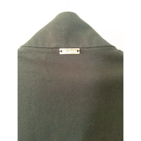 St. John Sport Black Jacket With Vibrant Printed Lining & Adjustable Drawstring - Picture 3 of 15